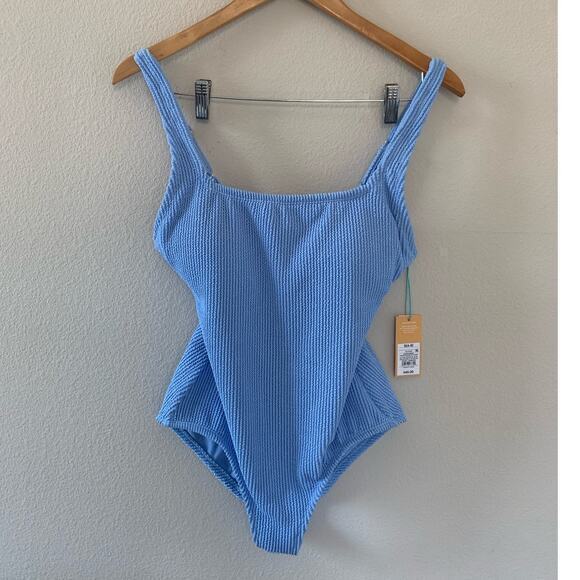 Kona Sol‎ Women's Full Coverage Pucker Textured Square Neck One Piece Swimsuit - Picture 3 of 7